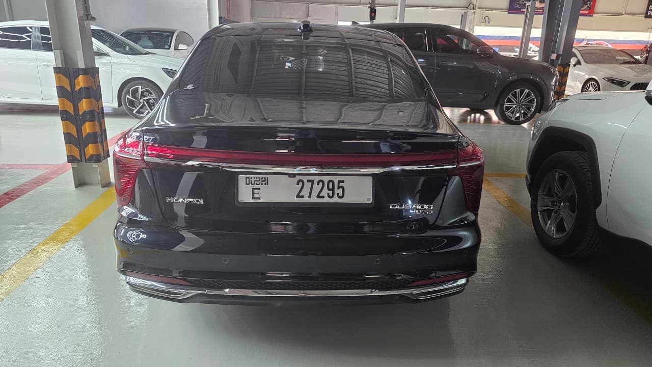 2024 Hongqi OUSADO — Sedan available for rent in Dubai - View 2