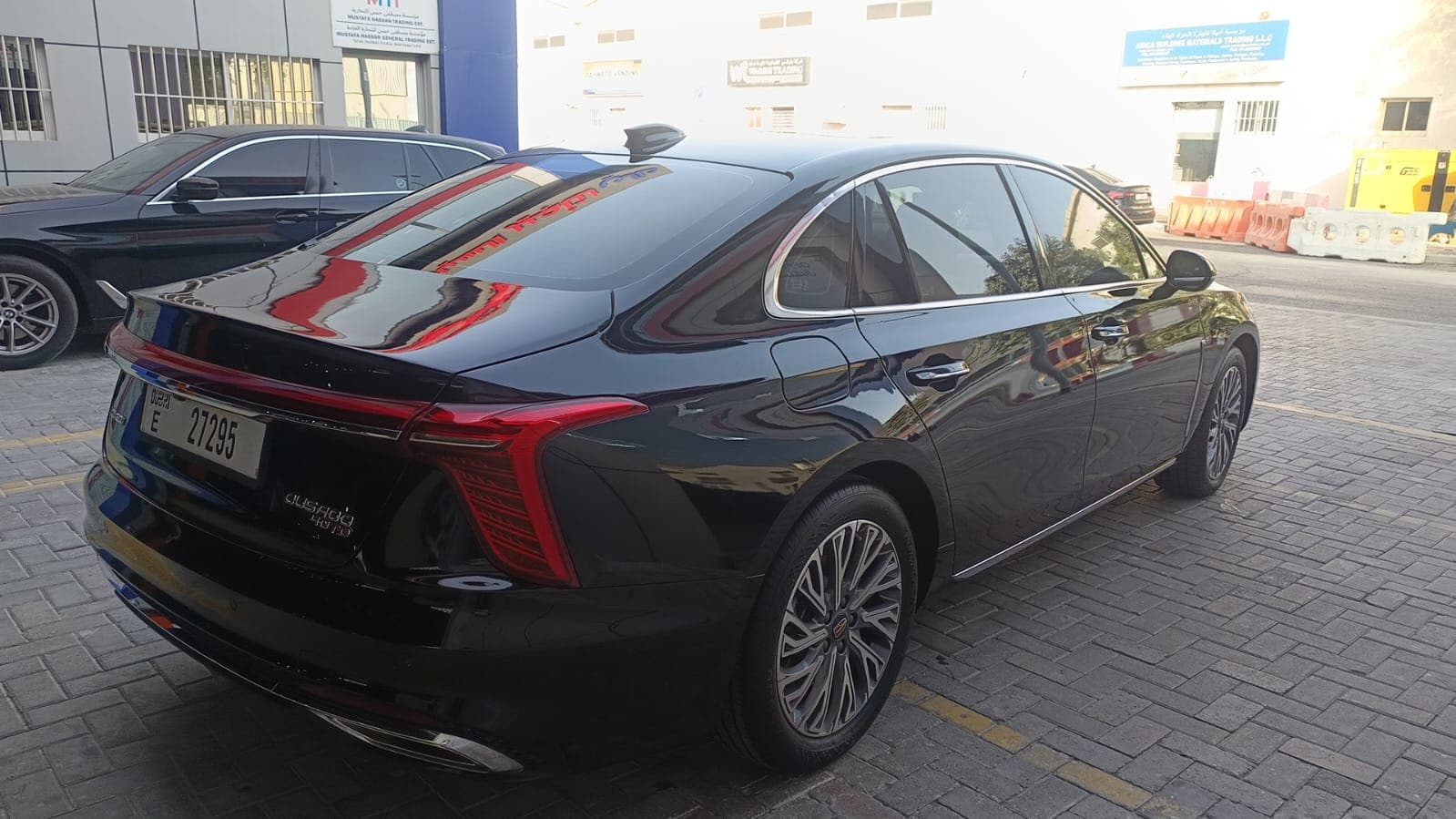 2024 Hongqi OUSADO — Sedan available for rent in Dubai - View 13