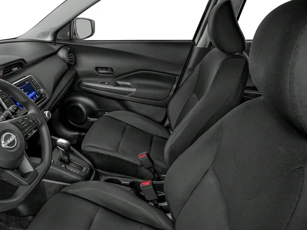 2024 Nissan KICKS — Hatchback available for rent in Dubai - View 4