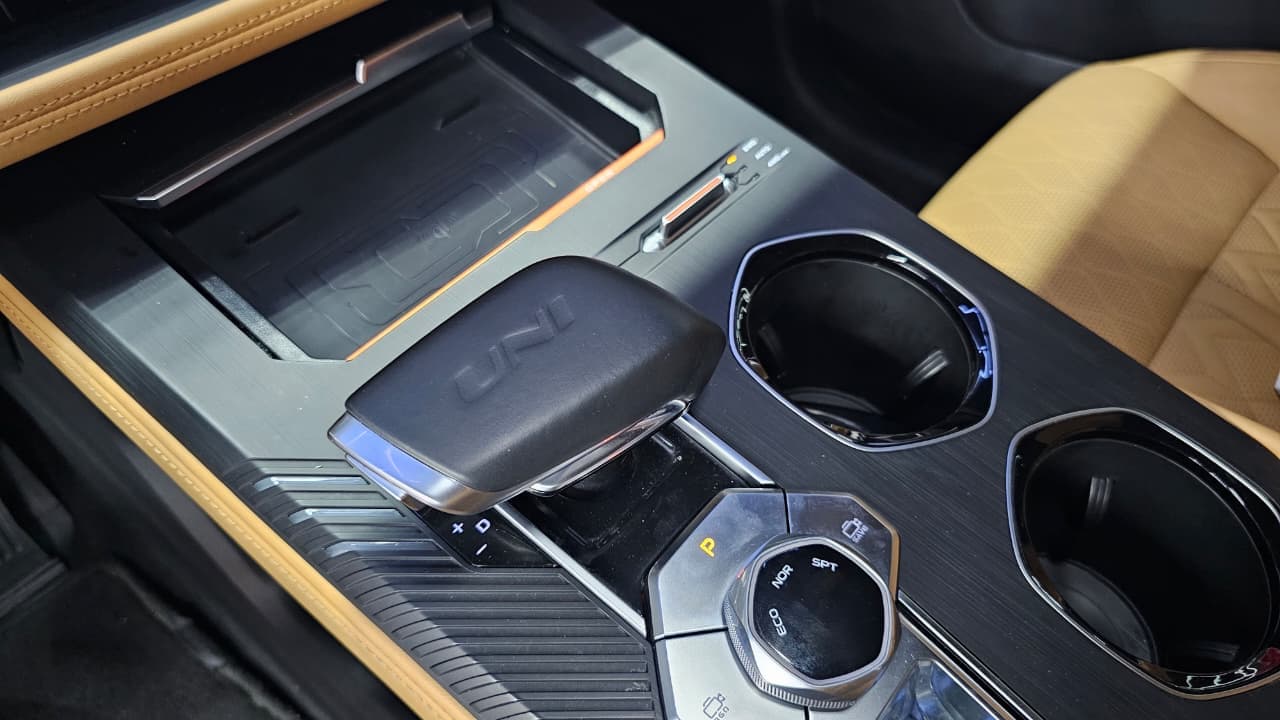 2025 Changan UNI K  — Luxury available for rent in Dubai - View 14