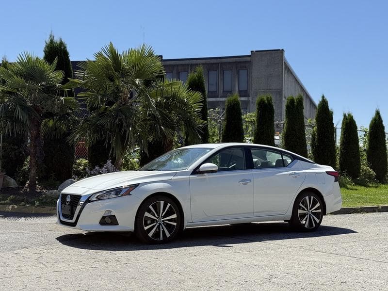 2021 Nissan ALTIMA  — Sedan available for rent in Dubai - View 3