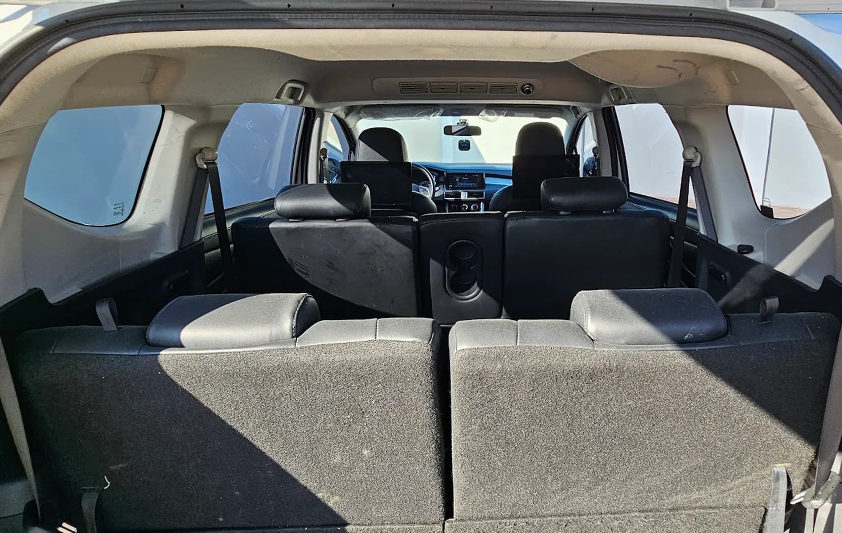 2024 Mitsubishi XPANDER — Minivan available for rent in Dubai - View 5